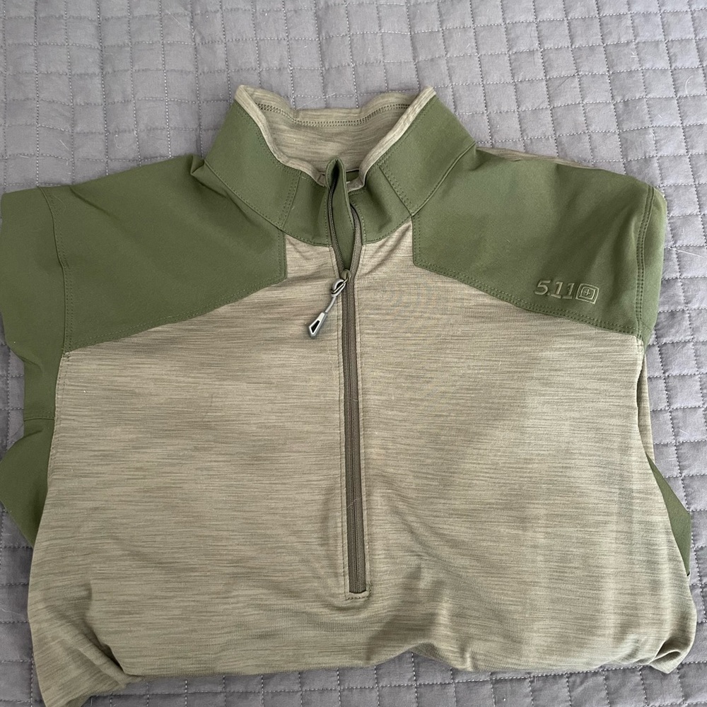 5.11 Tactical long sleeve 1/4 zip